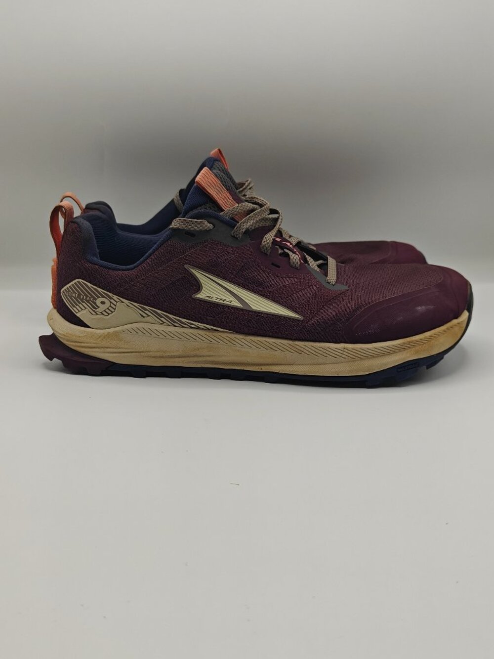 Altra Lone Peak 9 Women's Size 11 US Purple Trail Shoes Sneakers AL0A85PR666